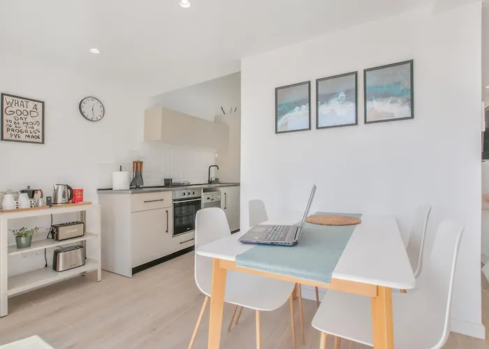 Atlantic Sunrise 아파트